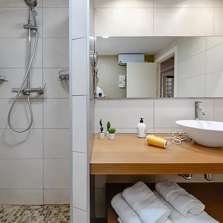 Hb - Mercado - Rambla - La De La Playa *